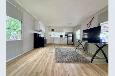 2993 Curtis Street #B10, Des Plaines, IL 60018 - Photo 2