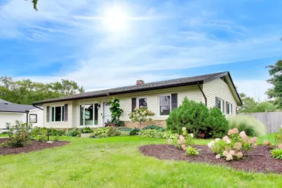 401 E Elk Grove Boulevard, Elk Grove Village, IL 60007 - Photo 2