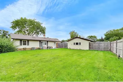 401 E Elk Grove Boulevard, Elk Grove Village, IL 60007 - Photo 28