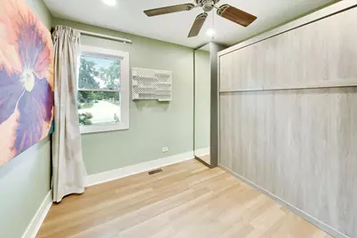 401 E Elk Grove Boulevard, Elk Grove Village, IL 60007 - Photo 20
