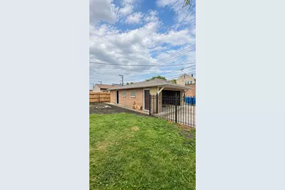 4559 S California Avenue, Chicago, IL 60632 - Photo 2