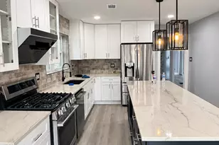 4559 S California Ave, Chicago, IL 60632 - Photo 8