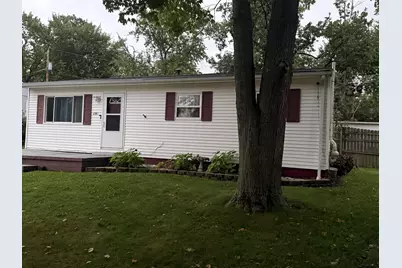1305 Glenwood Road, Bloomington, IL 61704 - Photo 2