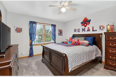 2121 Burnham Court, Algonquin, IL 60102 - Photo 24