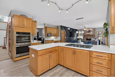 2121 Burnham Court, Algonquin, IL 60102 - Photo 10