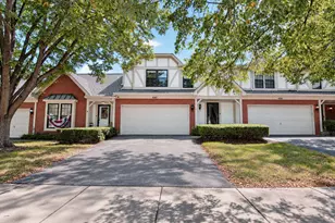 4587 Olmstead Dr, Hoffman Estates, IL 60192 - Photo 1
