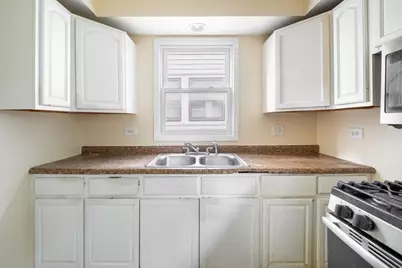 12416 S Princeton Avenue, Chicago, IL 60628 - Photo 6