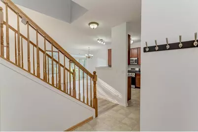 321 Grape Vine Trail, Oswego, IL 60543 - Photo 4