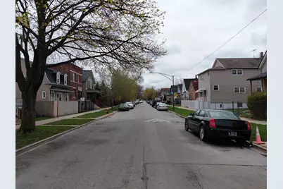 11520 S Perry Avenue, Chicago, IL 60628 - Photo 16
