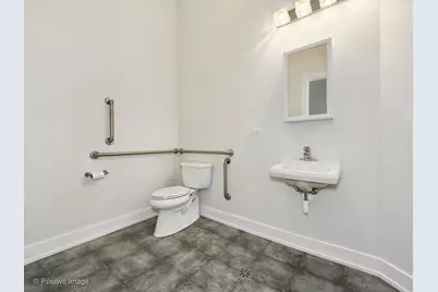 2309 W Belmont Avenue #1, Chicago, IL 60618 - Photo 4