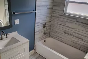 4406 S Maplewood Ave, Chicago, IL 60632 - Photo 8