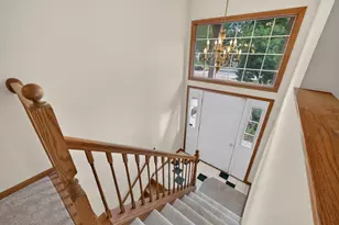 1561 Treeline Ct, Naperville, IL 60565 - Photo 2