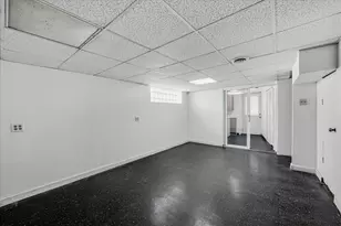 8343 S Kenwood Ave, Chicago, IL 60619 - Photo 14