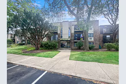 1471 N Winslowe Drive #101, Palatine, IL 60074 - Photo 1
