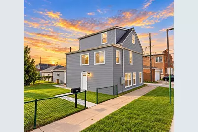 7600 W 61st Street, Summit, IL 60501 - Photo 1