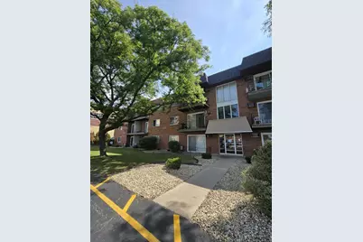 11245 S Harlem Avenue #B1, Worth, IL 60482 - Photo 2