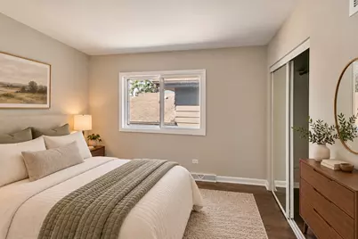 14129 S Hoxie Avenue, Burnham, IL 60633 - Photo 10