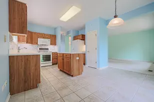 12928 W Willow Creek Ln, Huntley, IL 60142 - Photo 4