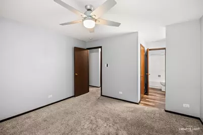835 Farnham Lane #D, Wheaton, IL 60189 - Photo 10