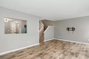 1015 Briden Dr, Marengo, IL 60152 - Photo 6