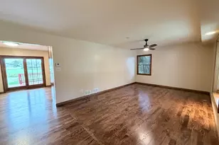 9000 Frances Ln, Orland Park, IL 60462 - Photo 6