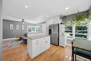 11341 S Talman Ave, Chicago, IL 60655 - Photo 8