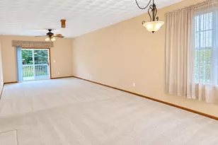 10152 Monarch Rd, Roscoe, IL 61073 - Photo 8