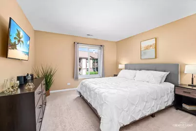 1623 Salisbury Court #C, Wheaton, IL 60187 - Photo 12