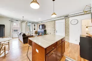 1659 W Addison St, Chicago, IL 60613 - Photo 8