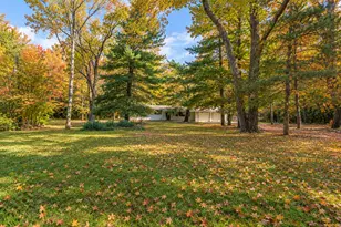6130 E Deerfield Dr, Coal City, IL 60416 - Photo 2