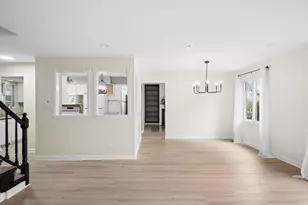 1502 Johnstown Ct, Wheaton, IL 60189 - Photo 8