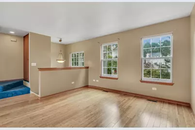 2595 N Augusta Drive, Wadsworth, IL 60083 - Photo 4