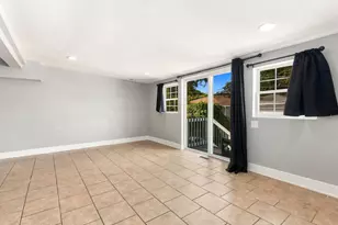 6562 N Damen Ave, Chicago, IL 60645 - Photo 12