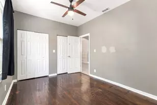 6562 N Damen Ave, Chicago, IL 60645 - Photo 14