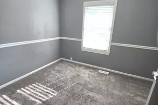 427 Kenyon Ave, Romeoville, IL 60446 - Photo 20