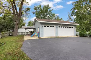 2058 Maple Rd, Homewood, IL 60430 - Photo 28