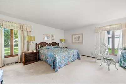 373 Lra Drive, Aurora, IL 60506 - Photo 12
