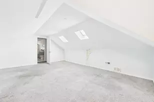 7826 S Paxton Ave, Chicago, IL 60649 - Photo 20