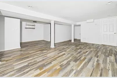 7826 S Paxton Avenue, Chicago, IL 60649 - Photo 22