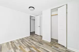7826 S Paxton Ave, Chicago, IL 60649 - Photo 28