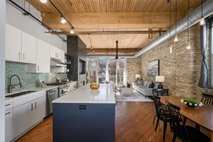 2333 W St Paul Ave, Chicago, IL 60647 - Photo 12