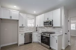 8411 S Throop St, Chicago, IL 60620 - Photo 6