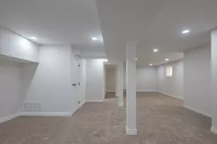 8411 S Throop St, Chicago, IL 60620 - Photo 16