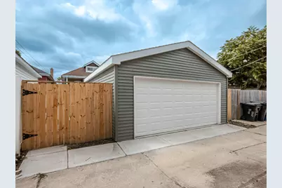 8411 S Throop Street, Chicago, IL 60620 - Photo 18
