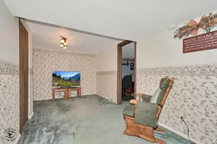 9201 S Kedzie Ave, Evergreen Park, IL 60805 - Photo 22