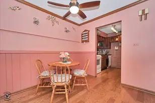 9201 S Kedzie Ave, Evergreen Park, IL 60805 - Photo 12