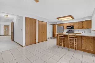 826 S Edgewater Dr, Morris, IL 60450 - Photo 10