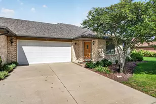 826 S Edgewater Dr, Morris, IL 60450 - Photo 1