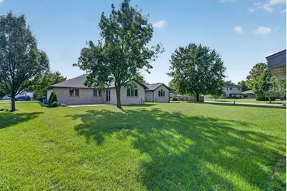 826 S Edgewater Drive, Morris, IL 60450 - Photo 34