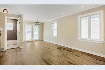 11012 S Springfield Avenue, Chicago, IL 60655 - Photo 2